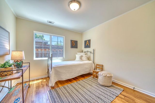 23 Meadow Lane, Redwood City, CA 94063