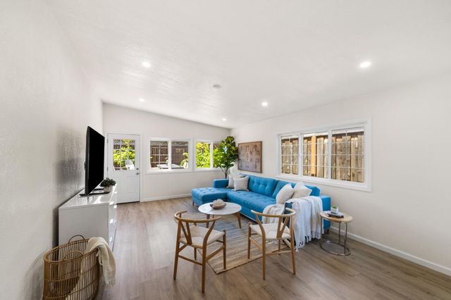 23 Meadow Lane, Redwood City, CA 94063