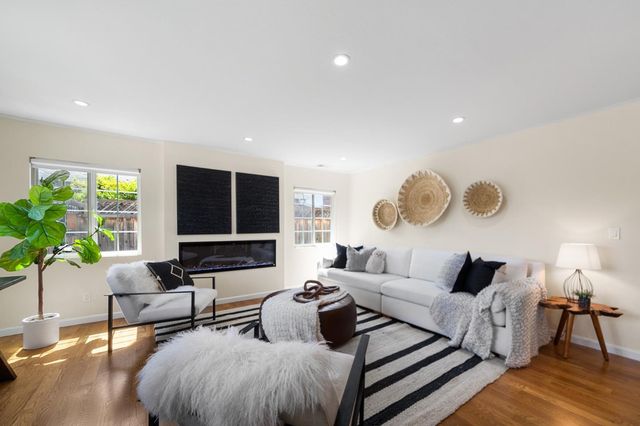 23 Meadow Lane, Redwood City, CA 94063
