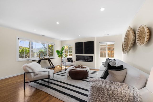 23 Meadow Lane, Redwood City, CA 94063