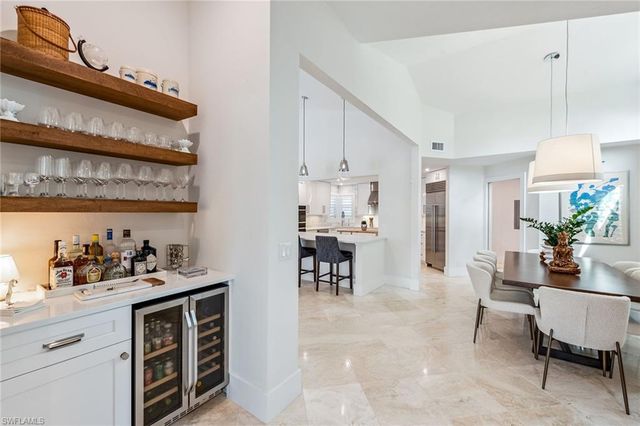 35 Grey Wing PT, Naples, FL 34113