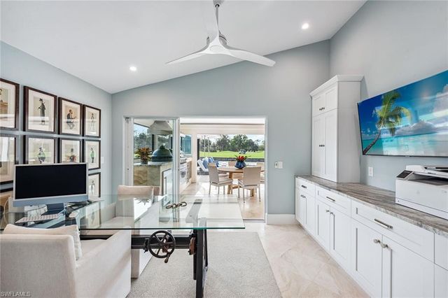 35 Grey Wing PT, Naples, FL 34113