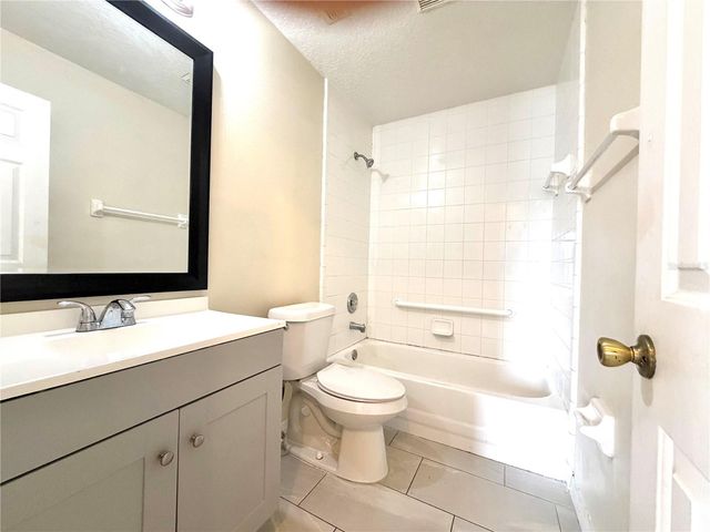 1172 JADE EAST, Kissimmee, FL 34744