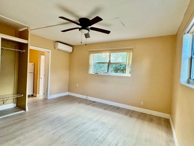 3961 NW 36th Terrace, Lauderdale Lakes, FL 33309