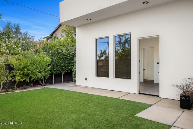 3350 E HIGHLINE CANAL Road, Phoenix, AZ 85042