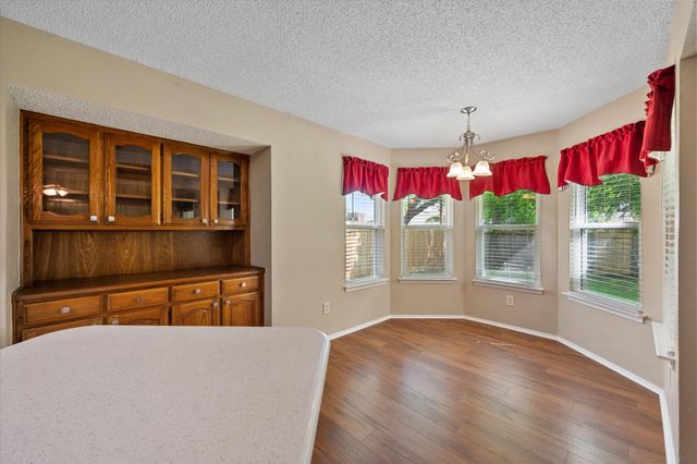 1536 Stratford Drive, Mansfield, TX 76063