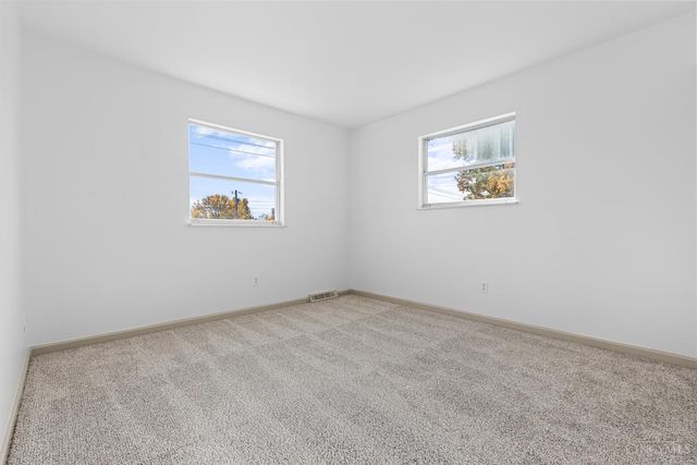 7988 Woodruff Road, Cincinnati, OH 45255