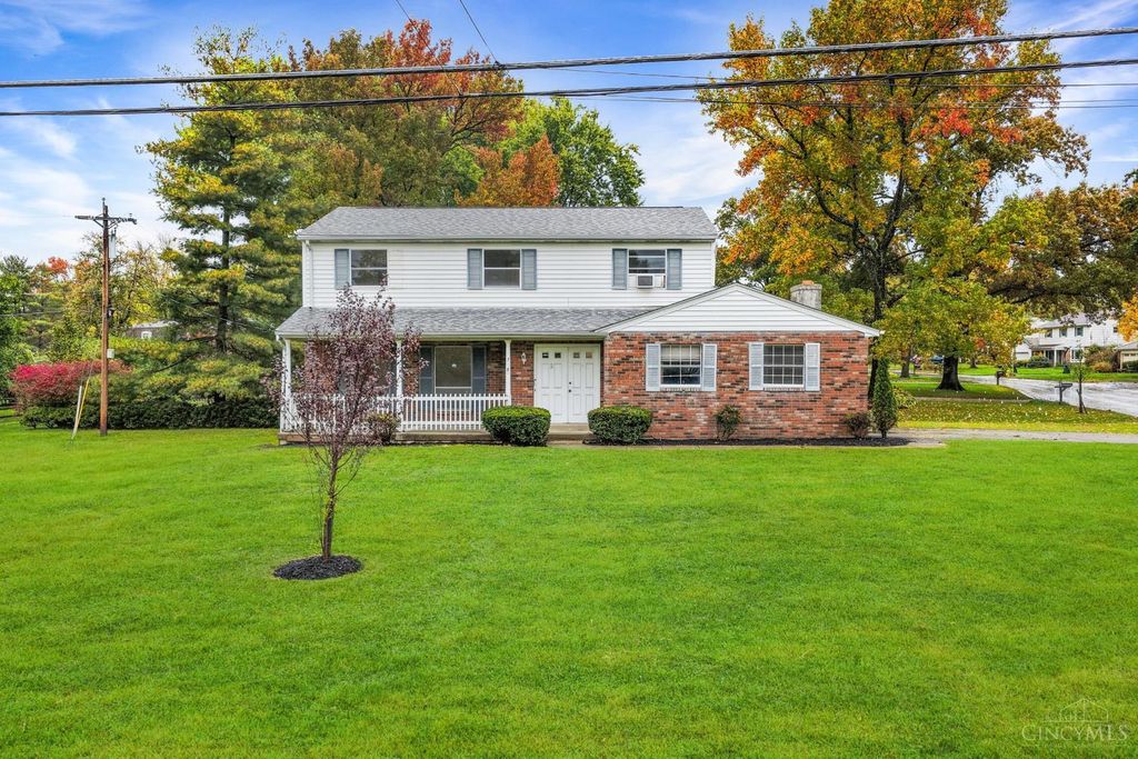 7988 Woodruff Road, Cincinnati, OH 45255