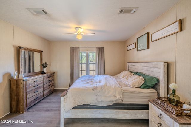 1579 SHARON Lane, Middleburg, FL 32068