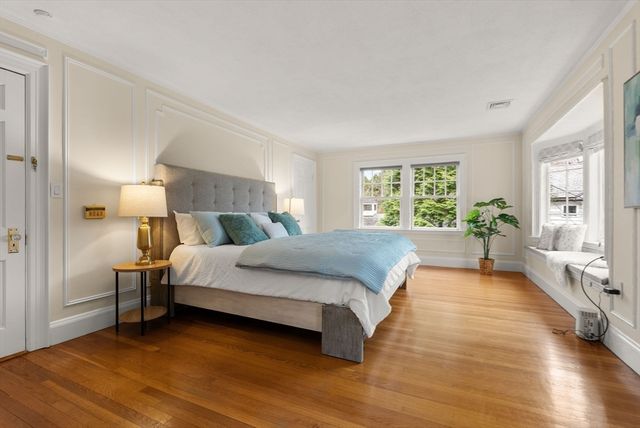 5 Hammond St, Newton, MA 02467