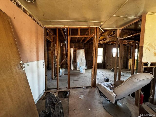 425 5th St, Hugo, CO 80821
