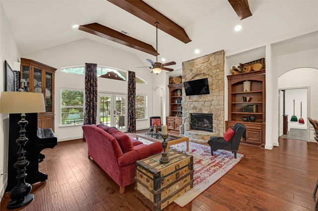 15631 Connie Lane, Montgomery, TX 77316