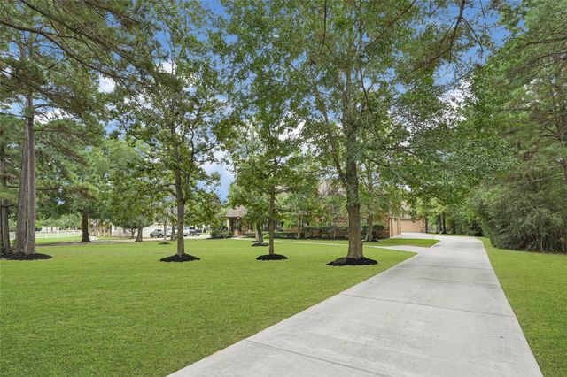 15631 Connie Lane, Montgomery, TX 77316
