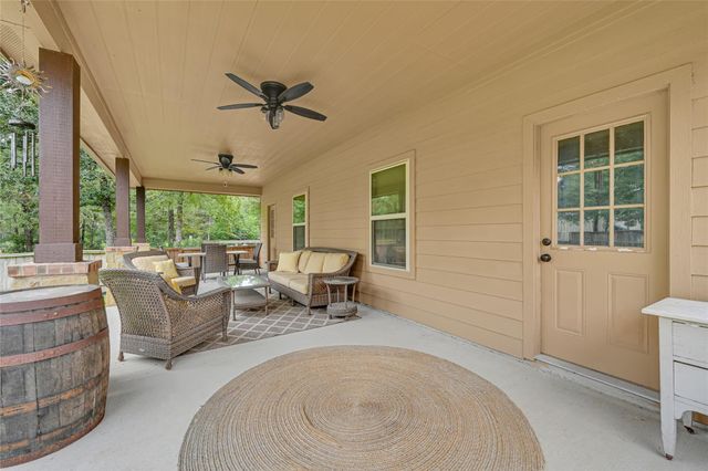 15631 Connie Lane, Montgomery, TX 77316