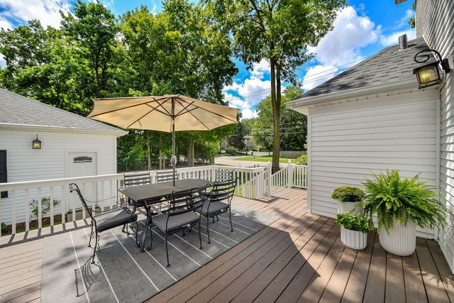 426 Elm Street, Batavia, IL 60510