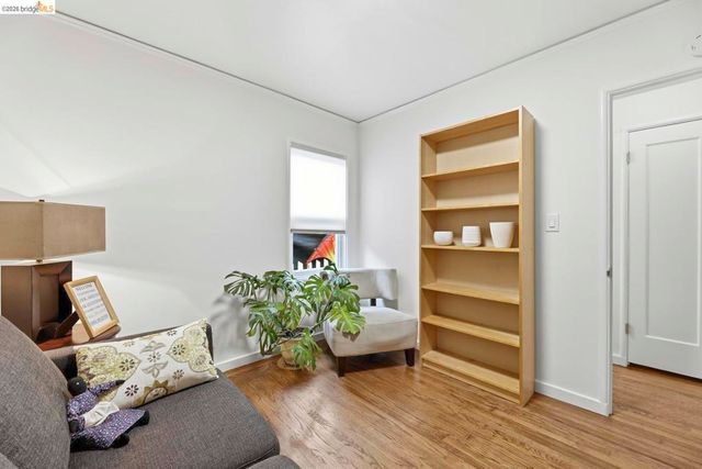 946 946 Kains AVE, Albany, CA 94706