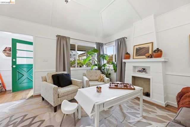 946 946 Kains AVE, Albany, CA 94706