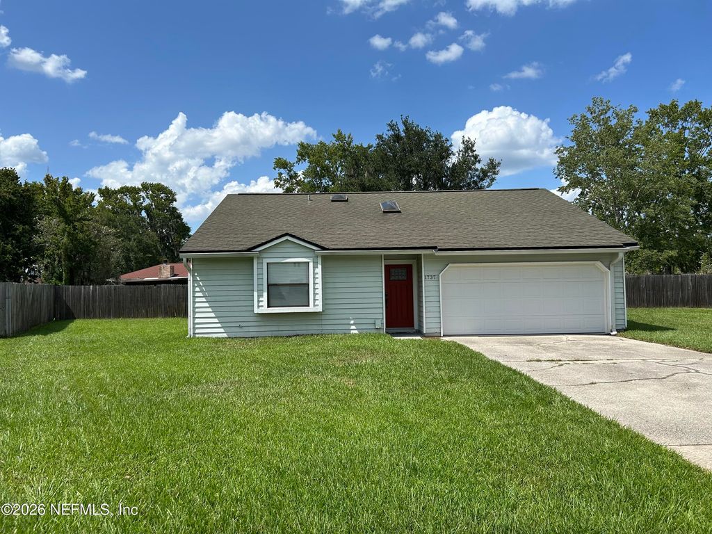 1737 LARGO Court, Middleburg, FL 32068