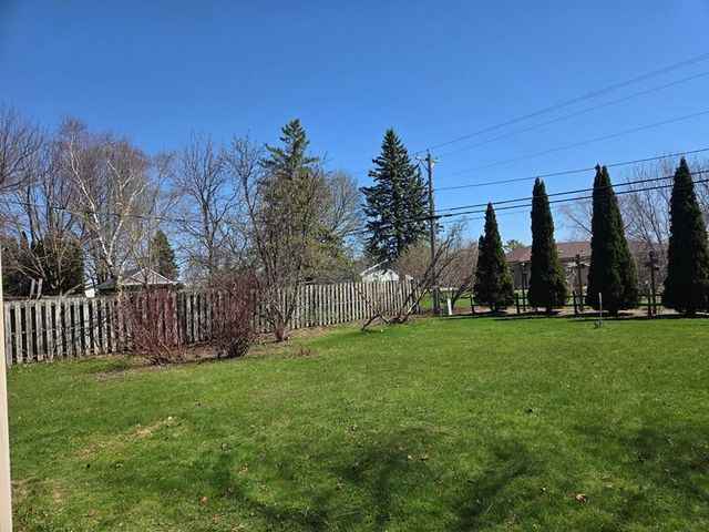 425 Bishop AVENUE, Plymouth, WI 53073