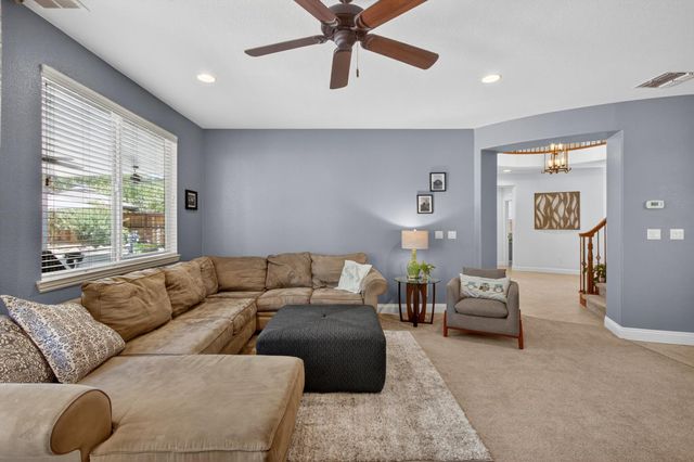 508 Hearthside Ct, Roseville, CA 95747