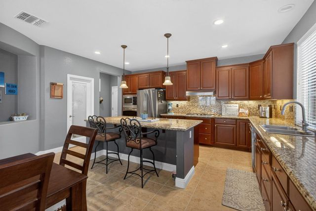 508 Hearthside Ct, Roseville, CA 95747