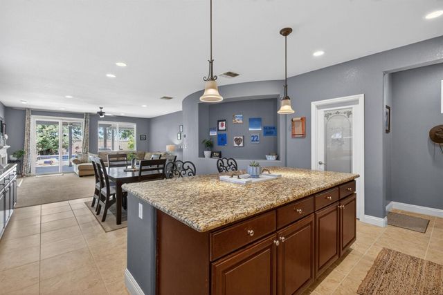 508 Hearthside Ct, Roseville, CA 95747