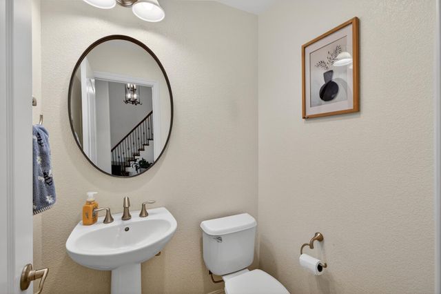 508 Hearthside Ct, Roseville, CA 95747
