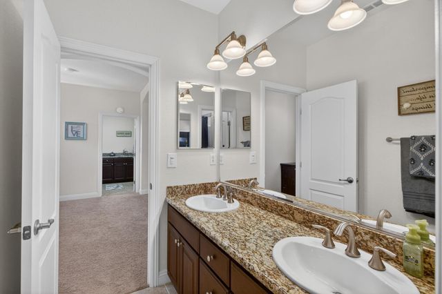 508 Hearthside Ct, Roseville, CA 95747