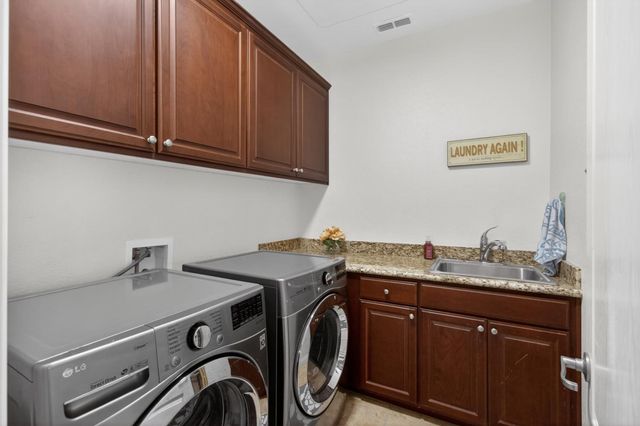 508 Hearthside Ct, Roseville, CA 95747