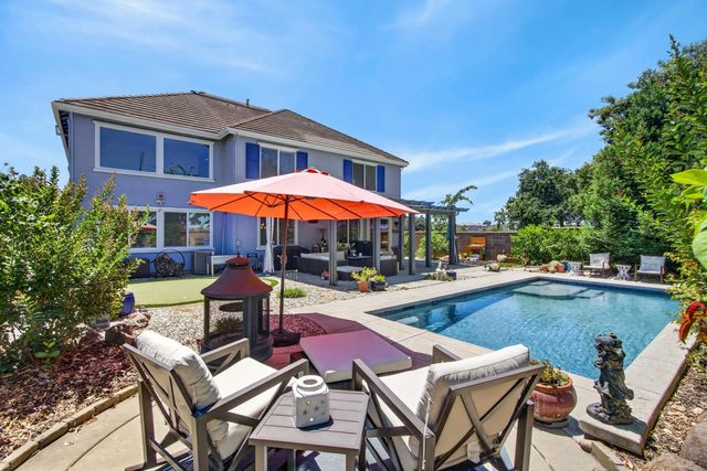 508 Hearthside Ct, Roseville, CA 95747