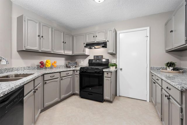 10842 Ryan Trails Drive, Houston, TX 77065