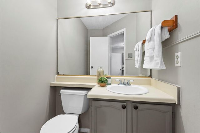 10842 Ryan Trails Drive, Houston, TX 77065