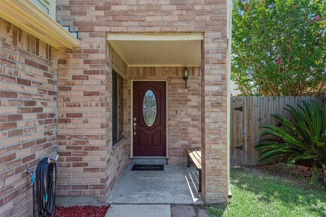 10842 Ryan Trails Drive, Houston, TX 77065