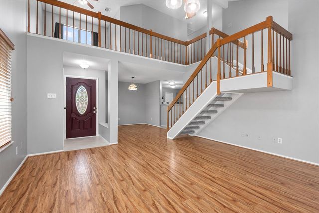 10842 Ryan Trails Drive, Houston, TX 77065