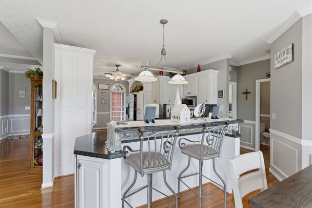 584 Golf Club Dr, Smithville, TN 37166