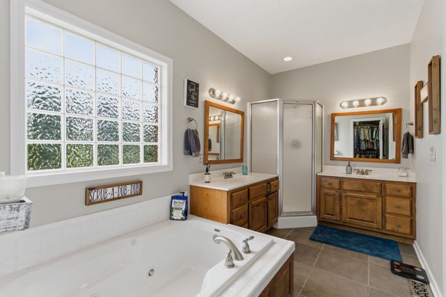584 Golf Club Dr, Smithville, TN 37166