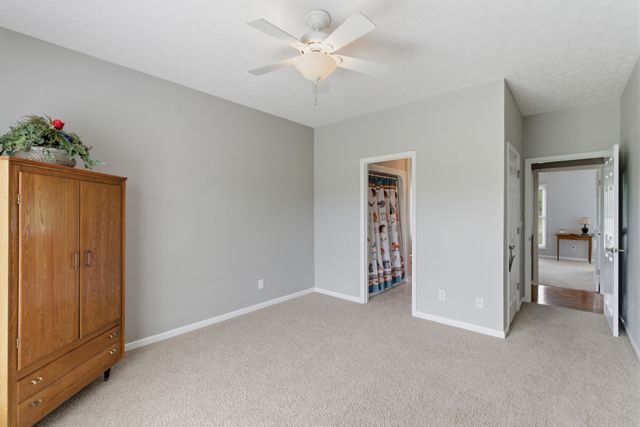 584 Golf Club Dr, Smithville, TN 37166