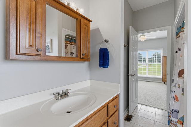 584 Golf Club Dr, Smithville, TN 37166