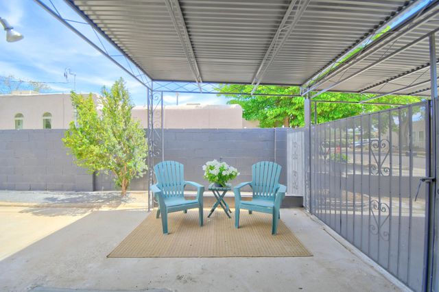 9205 Cherokee Road NE, Albuquerque, NM 87111