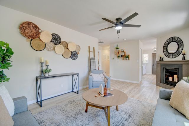 9205 Cherokee Road NE, Albuquerque, NM 87111