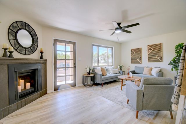 9205 Cherokee Road NE, Albuquerque, NM 87111