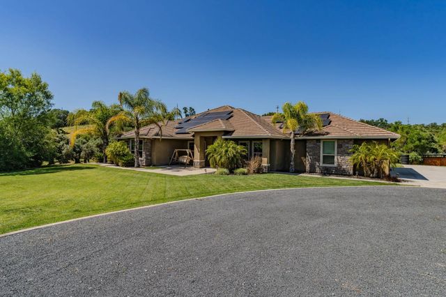 5250 W Lake Rd, Valley Springs, CA 95252