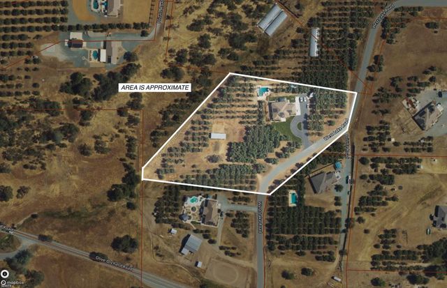 5250 W Lake Rd, Valley Springs, CA 95252