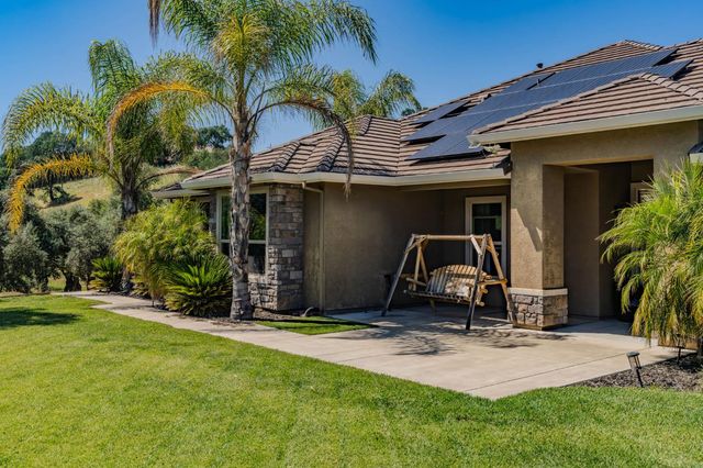5250 W Lake Rd, Valley Springs, CA 95252