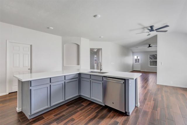 2822 Foster Hill Drive, Kingwood, TX 77345