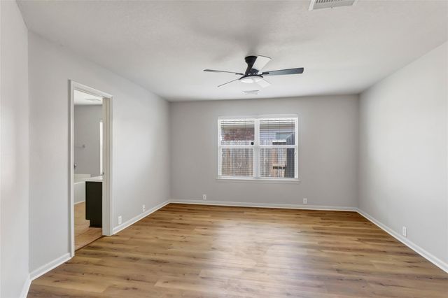 2822 Foster Hill Drive, Kingwood, TX 77345