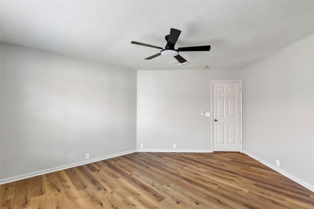 2822 Foster Hill Drive, Kingwood, TX 77345