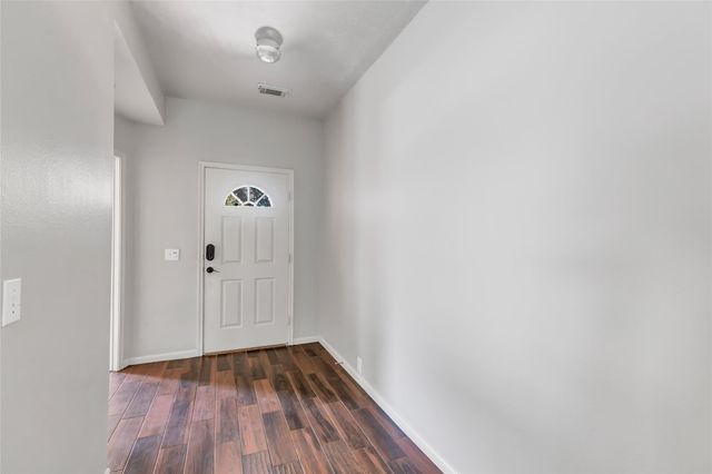 2822 Foster Hill Drive, Kingwood, TX 77345