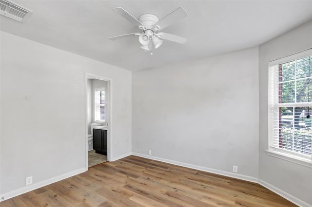 2822 Foster Hill Drive, Kingwood, TX 77345