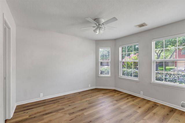 2822 Foster Hill Drive, Kingwood, TX 77345